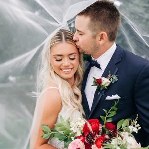 Meet your Posher, Chloe